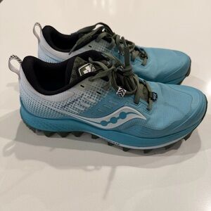 Saucony Women's Shoes in Blue and Green